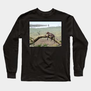 Leopard in the Rain, Lake Nakuru, Kenya Long Sleeve T-Shirt